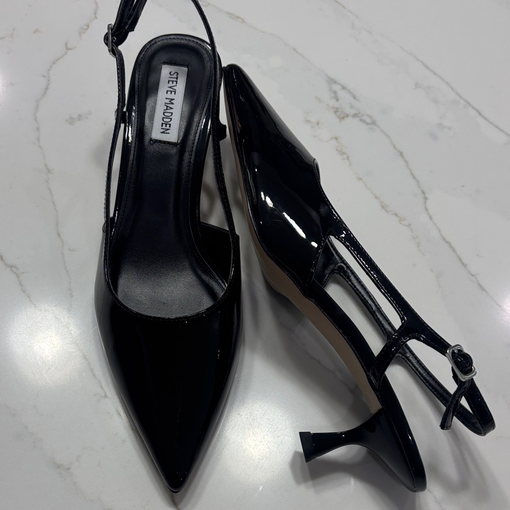 Steve Madden Black Patent Pointed Slingback Pumps - Picture 1 of 12